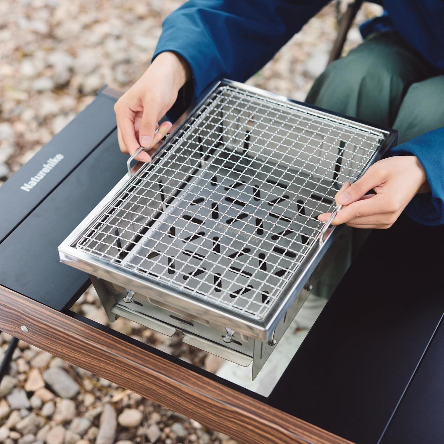 Griglia a carbone da campeggio - Camping Cooking Windshield recensione e prezzo