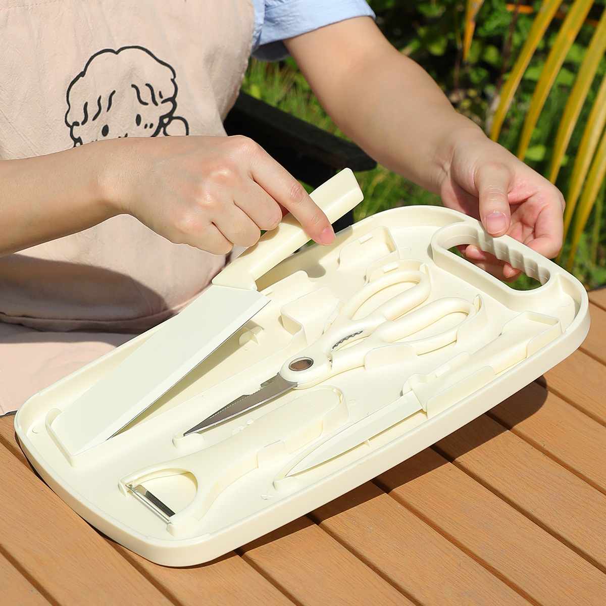 Set da picnic portatile all'ap - Camping Cooking Utensil Set recensione e prezzo